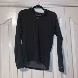 NORTH FACE PULLOVER HALF ZIP